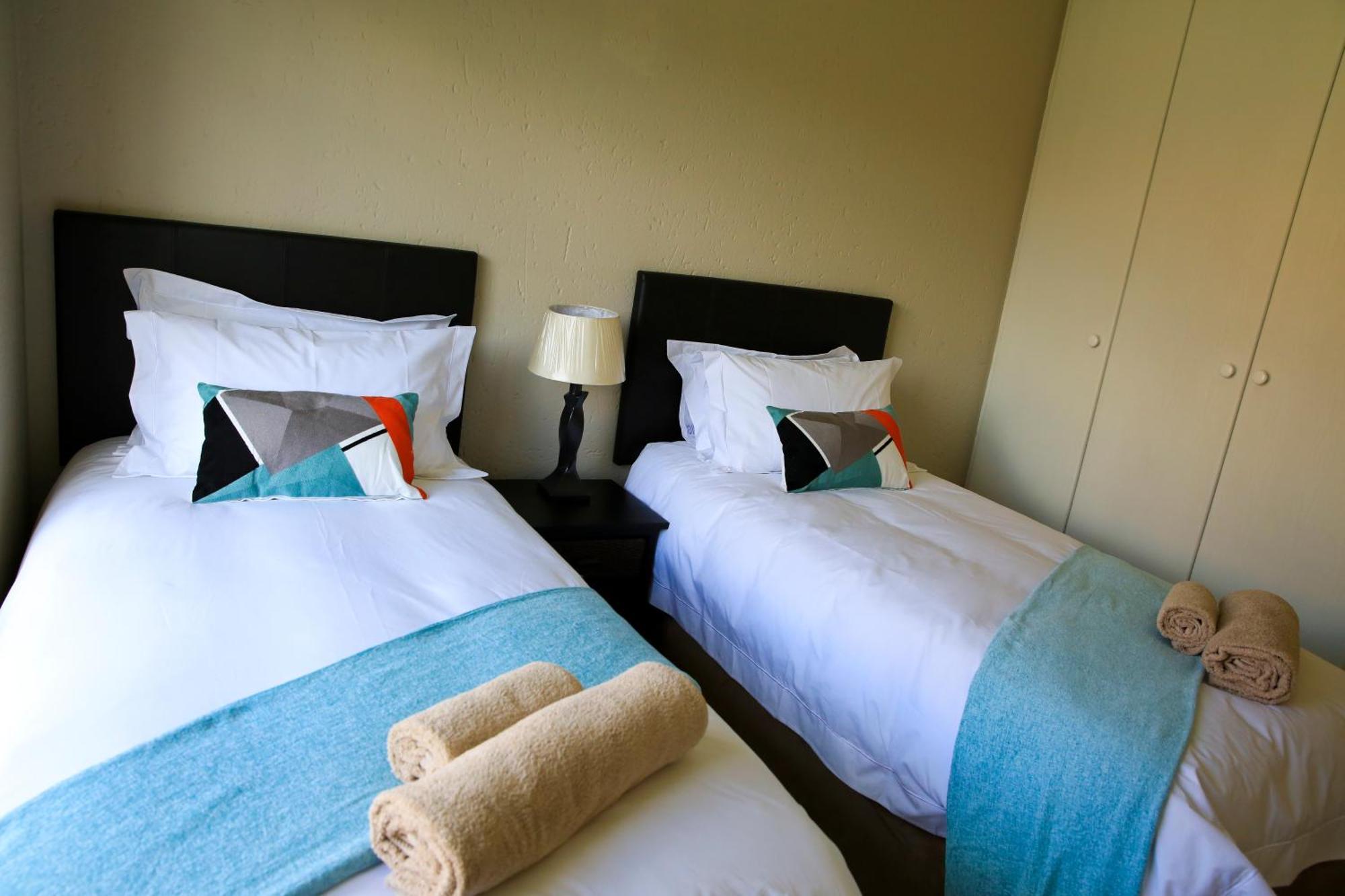 African Eagle Apartments Witfield Esterno foto