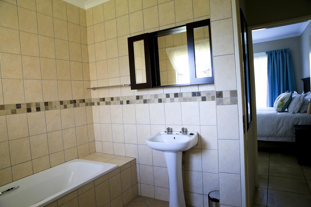 African Eagle Apartments Witfield Esterno foto