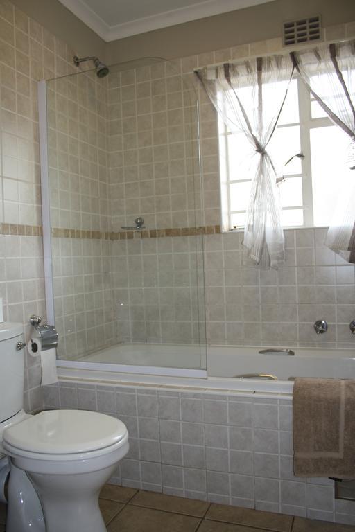 African Eagle Apartments Witfield Esterno foto