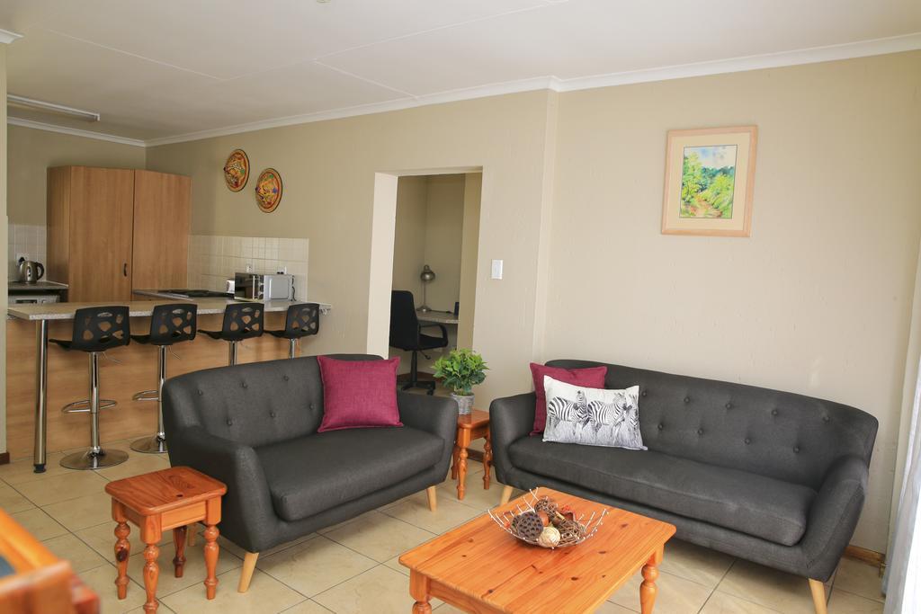 African Eagle Apartments Witfield Esterno foto